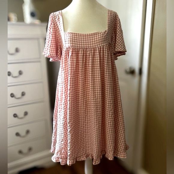 ⭐️ Sweet Lemon Pink & White Picnic Dress + FREE matching earrings - Picture 2 of 6